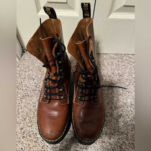 Doc martens Leona discontinued butterscotch color - Picture 4 of 6